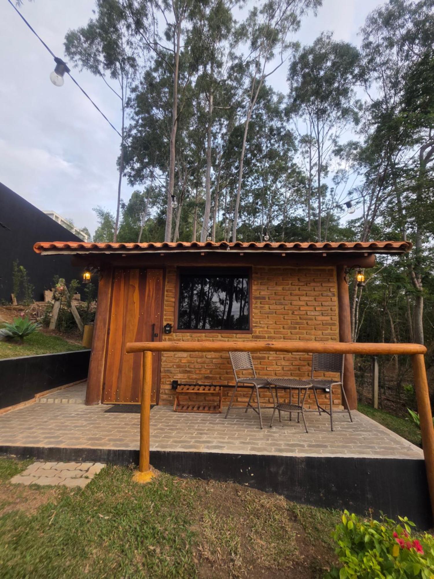 Fe Chale Casal No Centro Mp